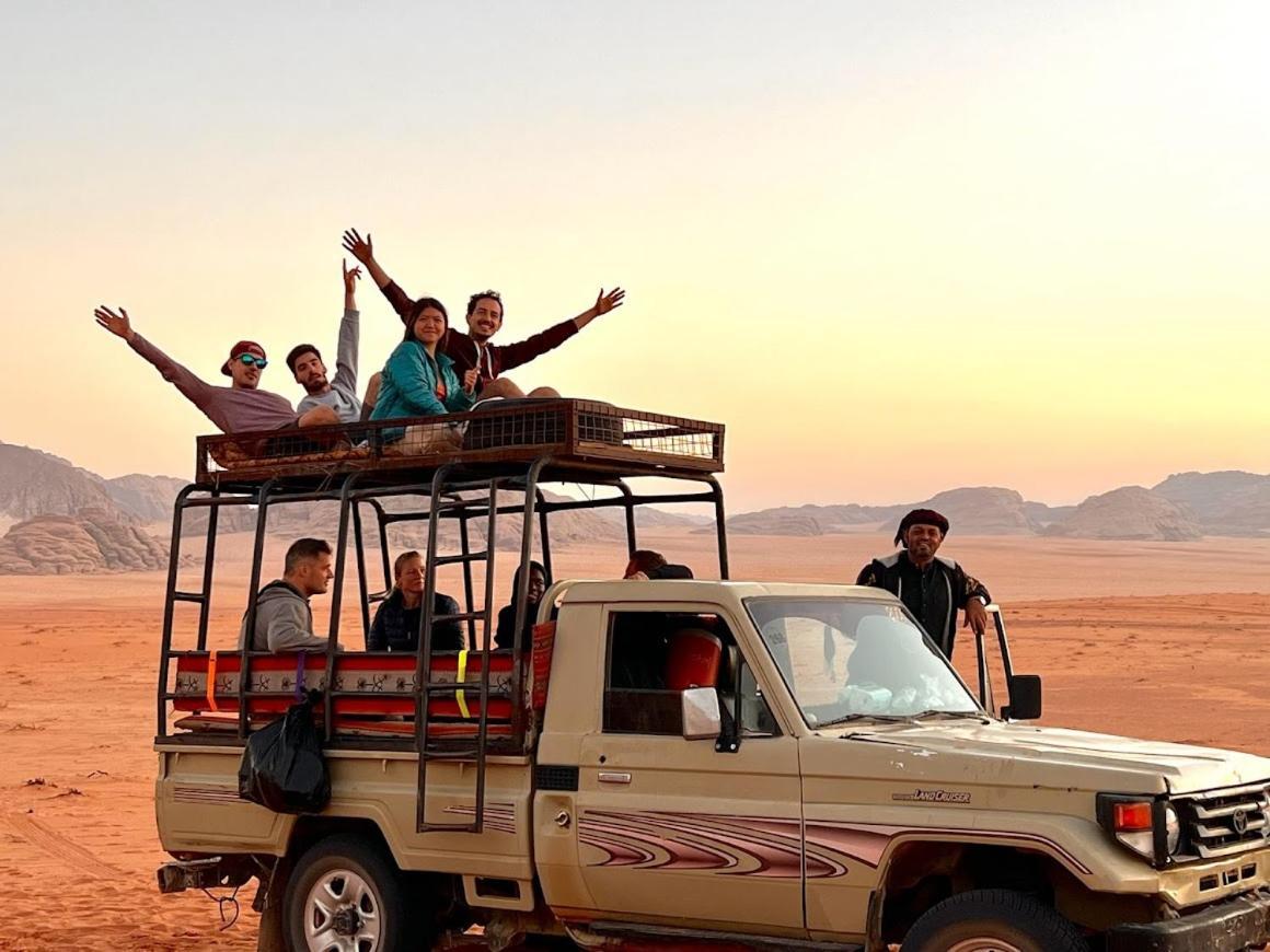 Wadi Rum Candles Camp Luaran gambar