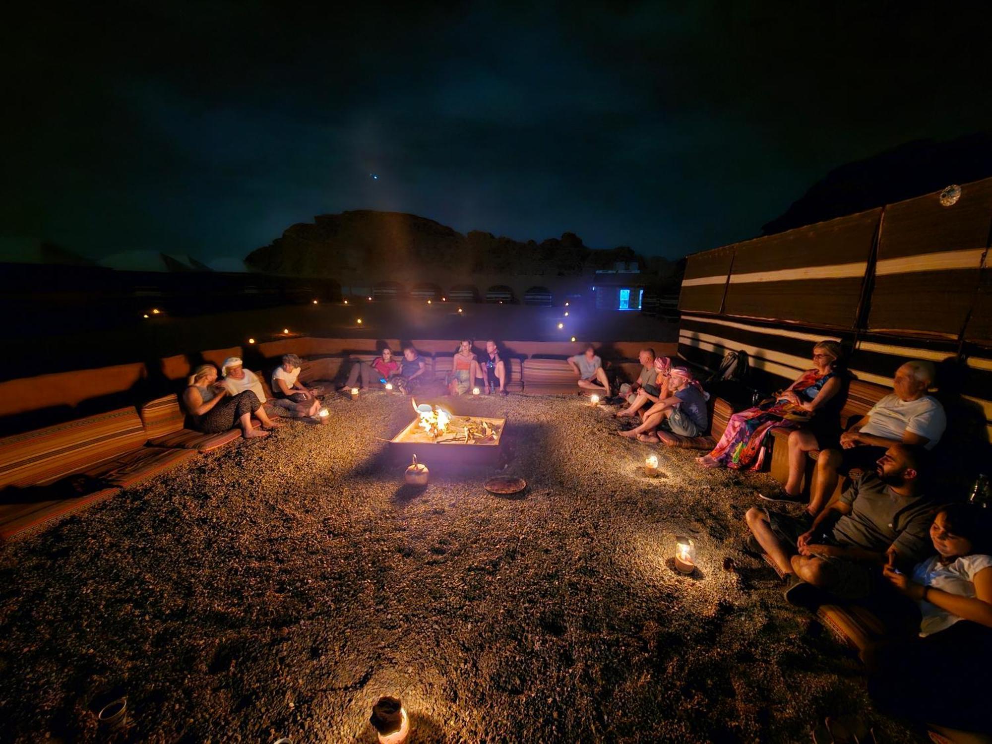 Wadi Rum Candles Camp Luaran gambar