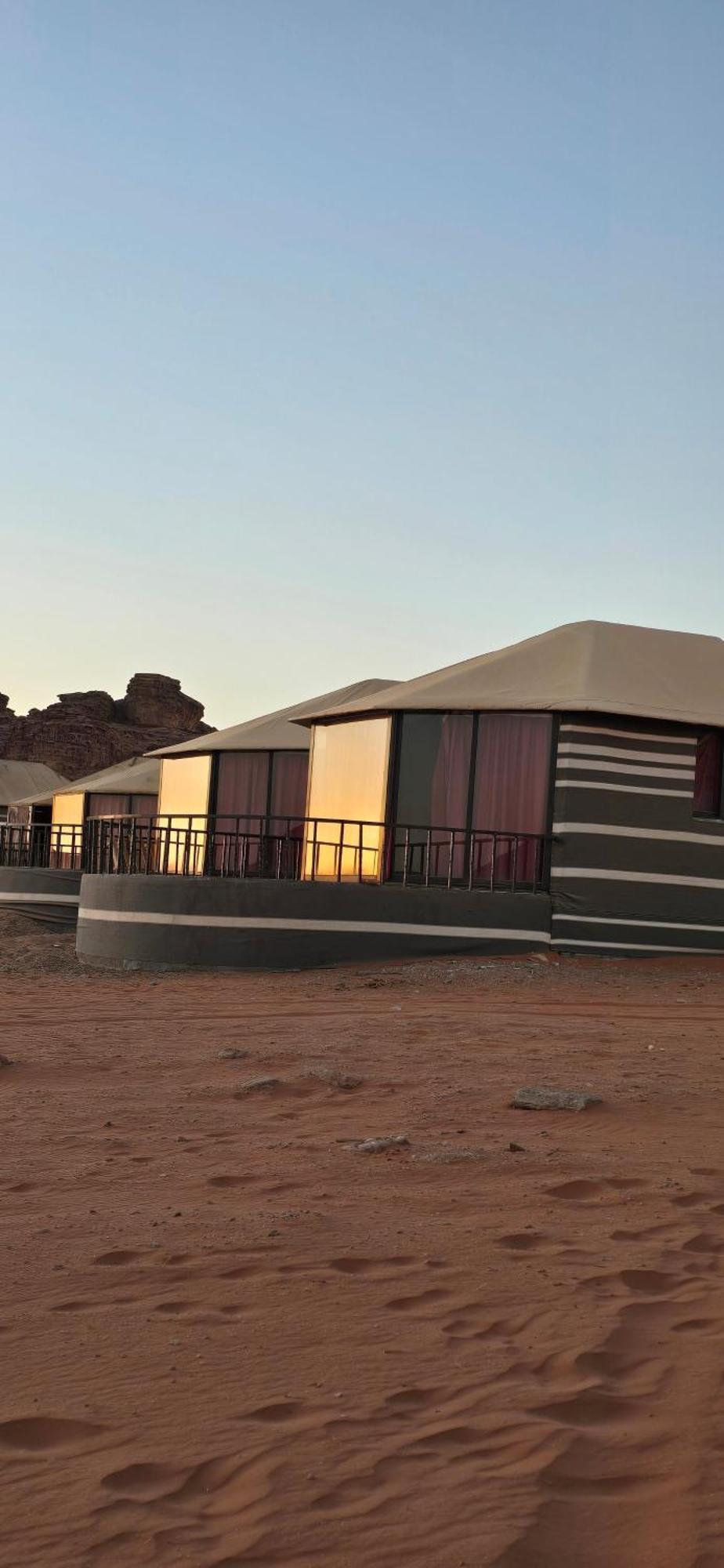 Wadi Rum Candles Camp Luaran gambar