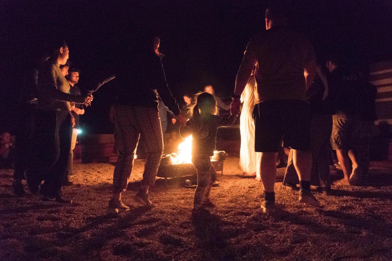 Wadi Rum Candles Camp Luaran gambar